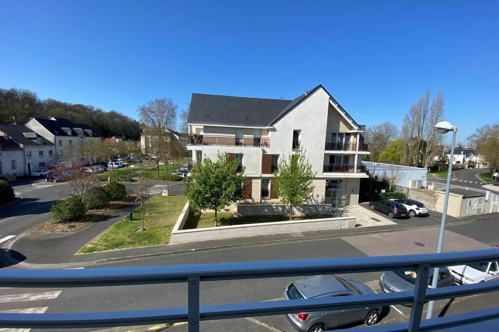 Charmant Appartement En Bord De Cher Saint-Avertin Kültér fotó